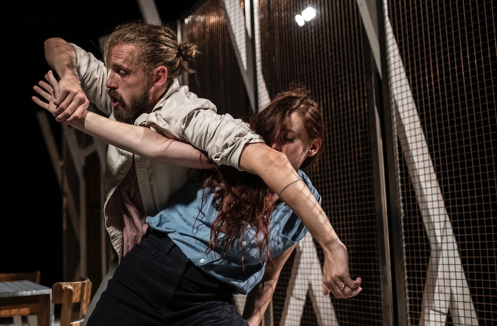 JULIET & ROMEO: THE TRAP OF ROMANTICISM